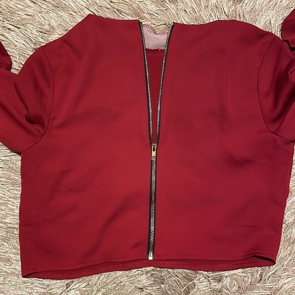 WINDSOR Red Cropped Ruffle Sleeves Small Shirt - Picture 6 of 8